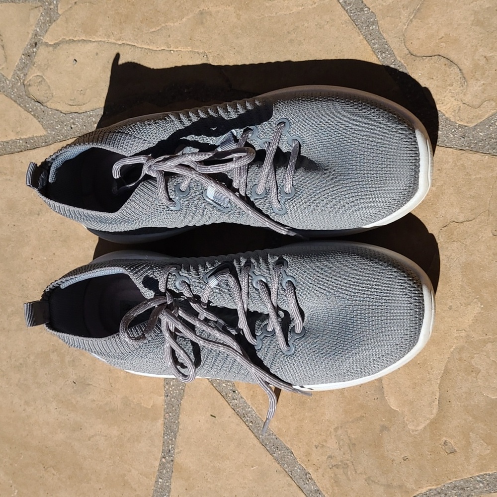 Tommy Bahama Gray Knit Sneakers